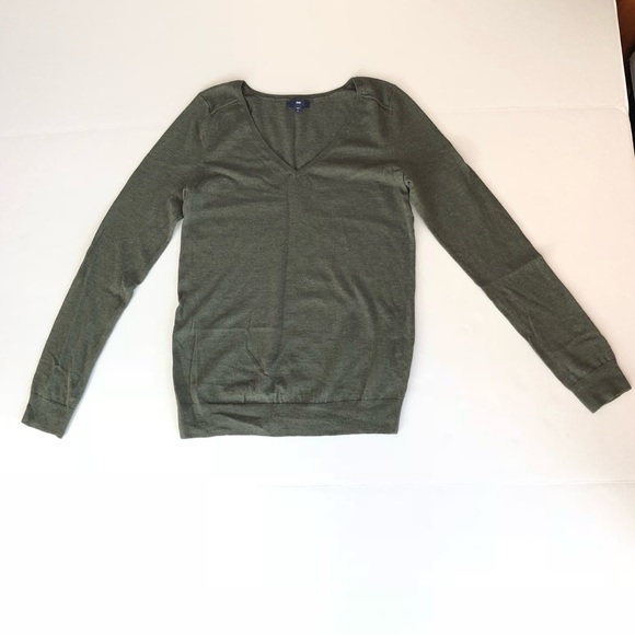 Gap Khaki Green Long Sleeve V Neck Knit Sweater - Picture 4 of 5